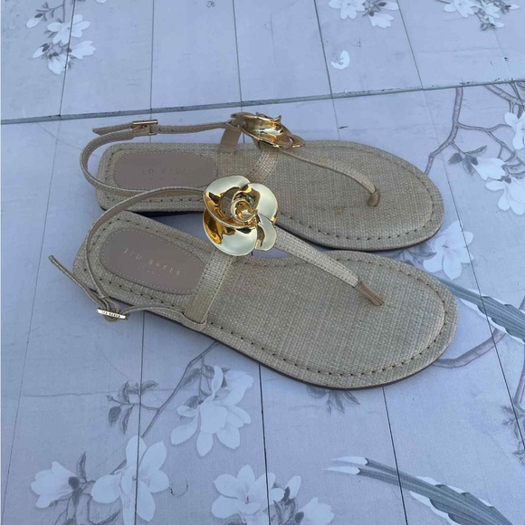 Ted Baker Gold Floral Sandals - Picture 4 of 7
